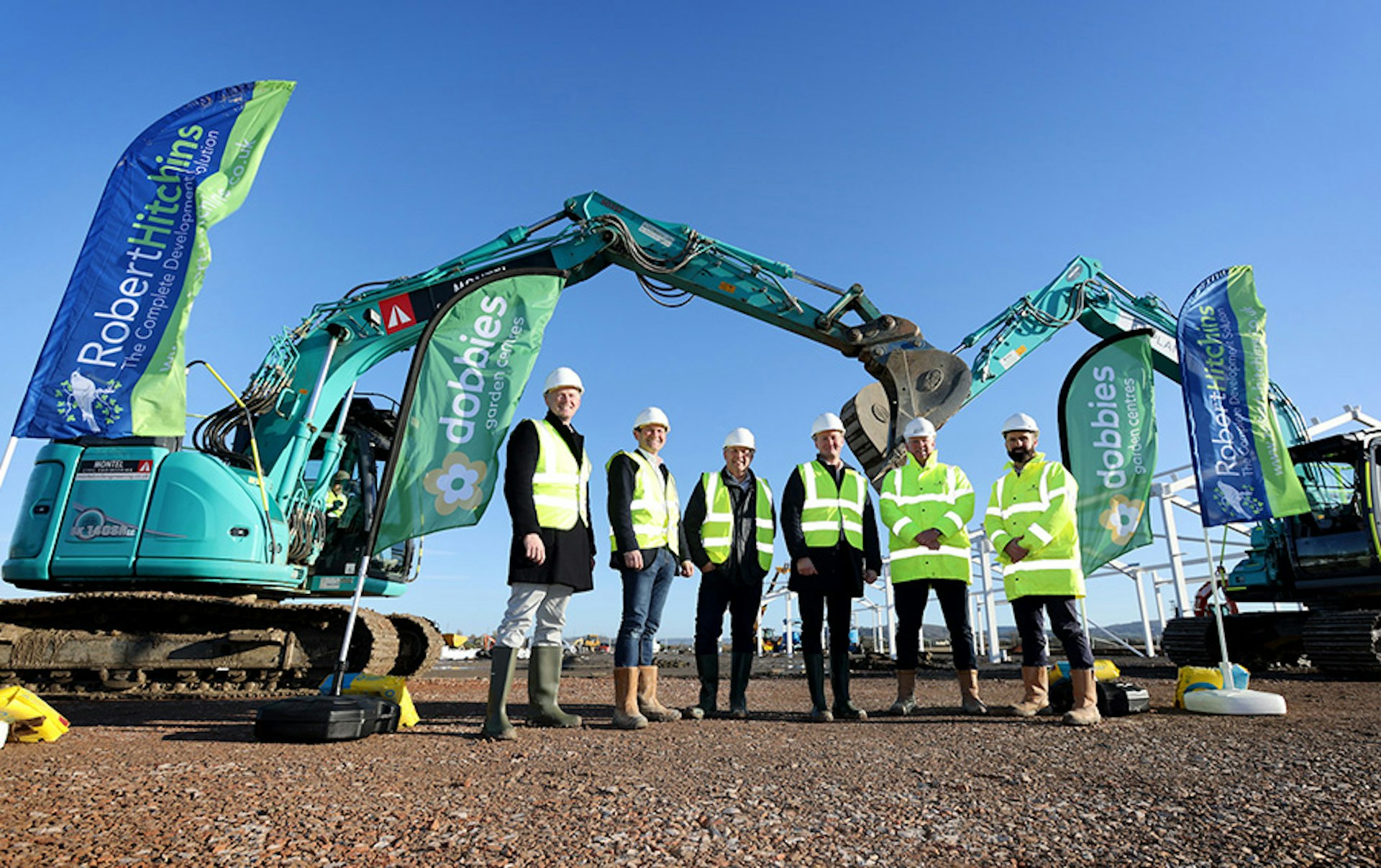 Major flagship Dobbies Garden Centre starts to take shape as leisure anchor for Cotswolds Designer outlet