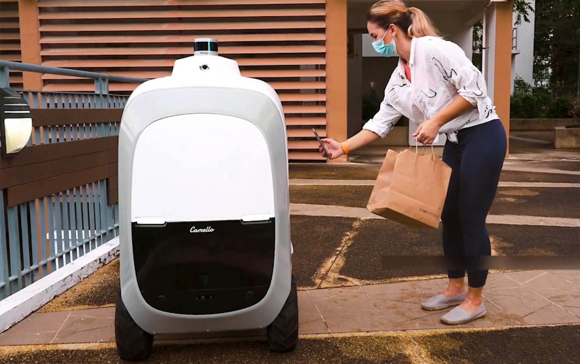 Last mile autonomous delivery robot developed with Ultimaker S3